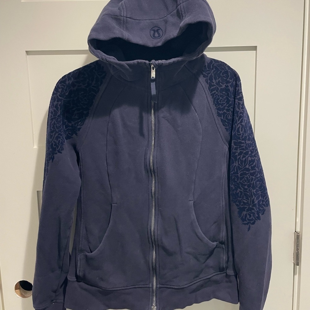 Lululemon Womenโs Full Zip Navy Hooded Sweatshirt with Velvet Floral Sleeves